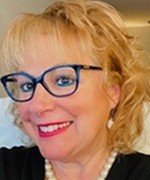 Trainer Joyce Starr